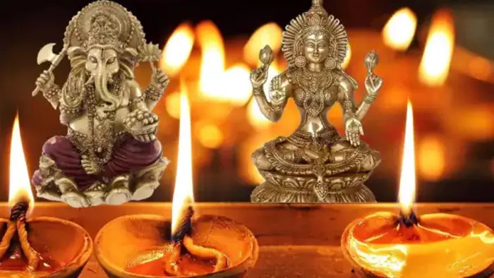 दीपावली 2022 : प्रदोष काल से लेकर निशीथकाल तक की अमावस्या को पूजा के लिए माना जाता है सर्वश्रेष्ठ।