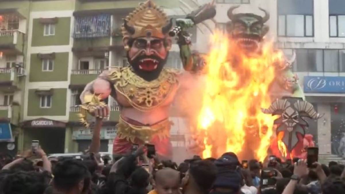 deepawali 2022 effigy of narakasura burnt in panaji as part of diwali celebrations in gg