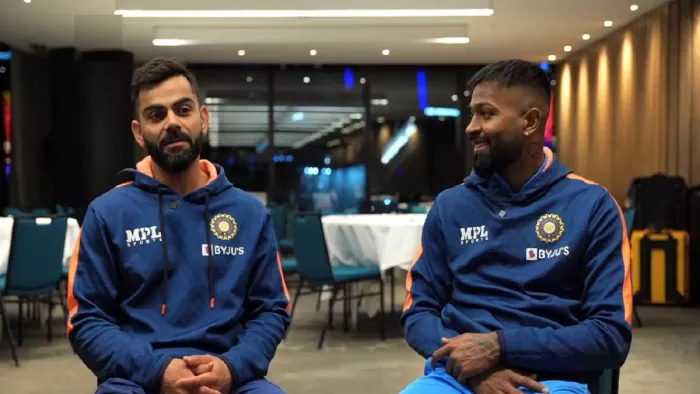 Virat Kohli Innings: हार्दिक पांड्या और विराट कोहली (फोटो क्रेडिट ट्विटर)