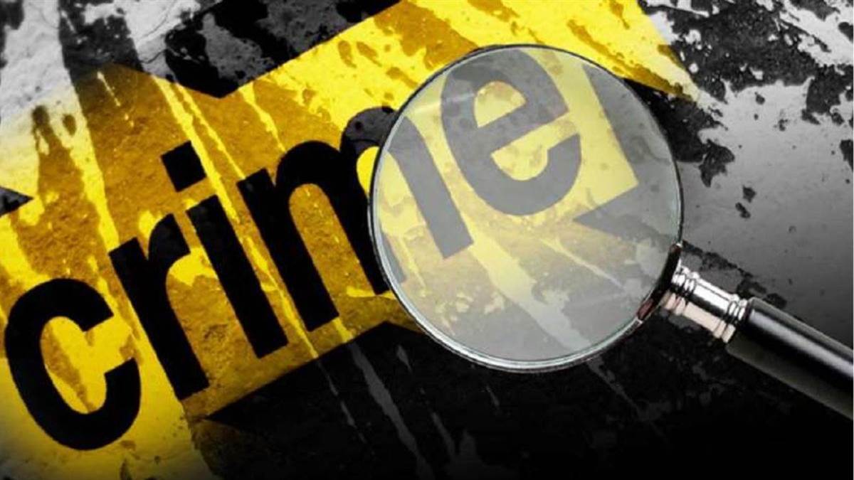 maharashtra mumbai three minors cut youth neck over minor dispute on crackers