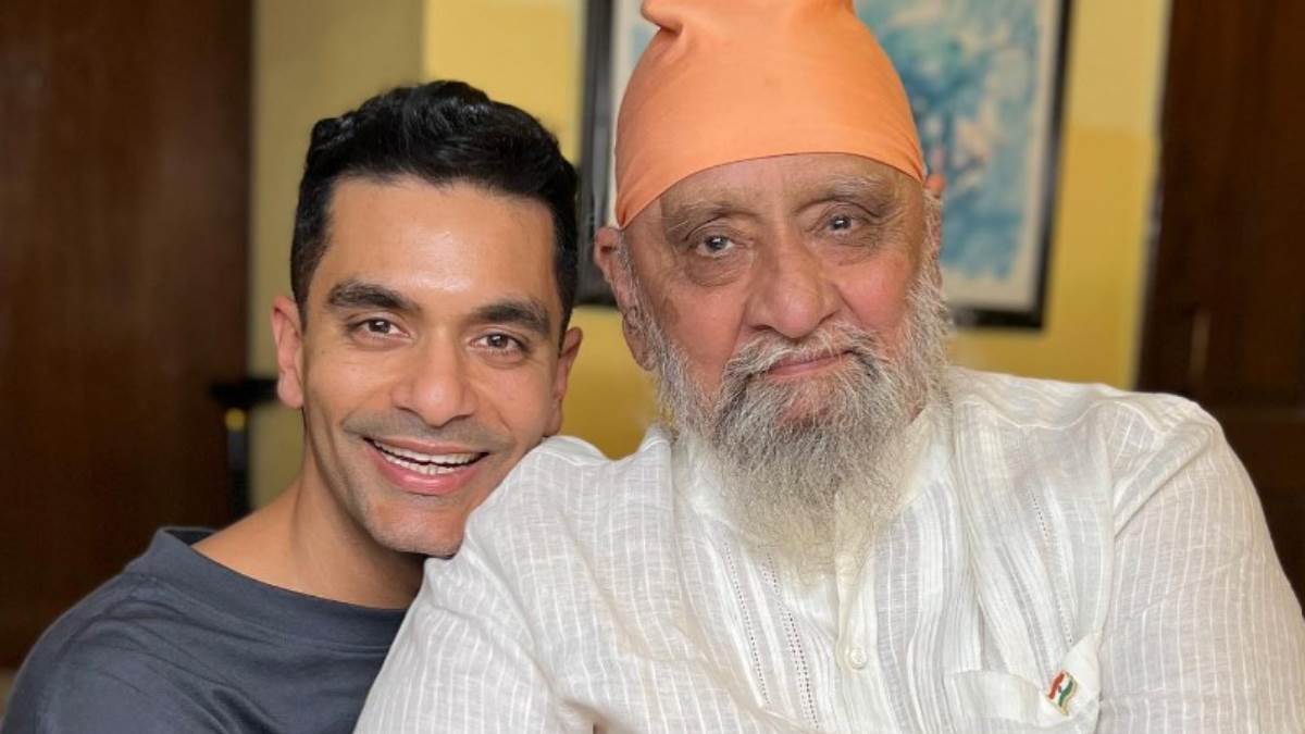 https://www.jagranimages.com/images/newimg/24102023/24_10_2023-eulogy_of_angad_bedi_23564071.jpg