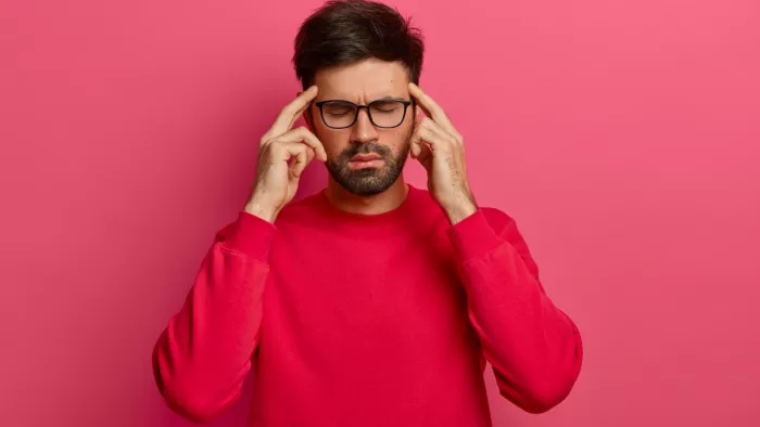Migraine Prevention Tips: सर्दियों में माइग्रेन से बचाव के उपाय