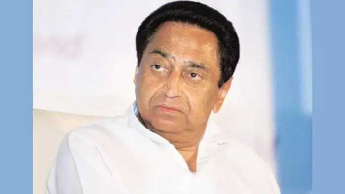 नेताओं ने घेरा कमल नाथ का बंगला। (फाइल फोटो)
