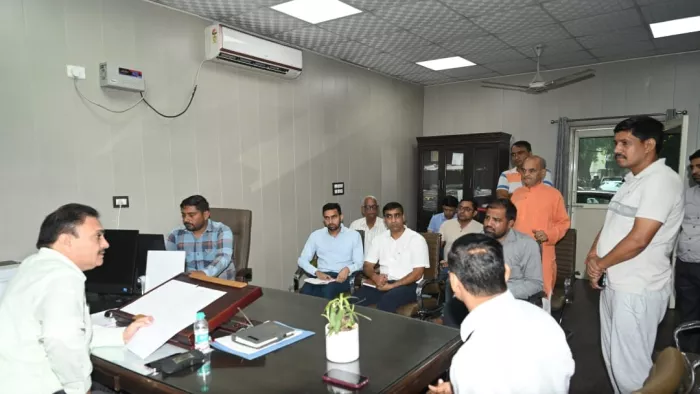 दो जेई सहित एसडीओ और एक्सईएन का वेतन काटने के आदेश। फोटो- जागरण