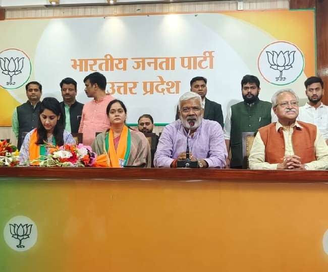 कांग्रेस की विधायक अदिति सिंह व वंदना सिंह ने ज्वाइन किया भाजपा।
