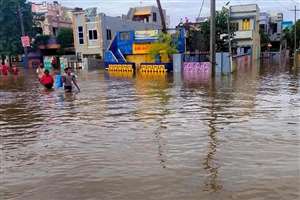 दक्षिण भारत में भारी बारिश से बाढ़ की स्थिति, कर्नाटक सरकार ने किया मुआवजे का एलान