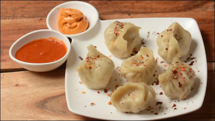 सेहत पर भारी पड़ सकता है मोमोज का शौक