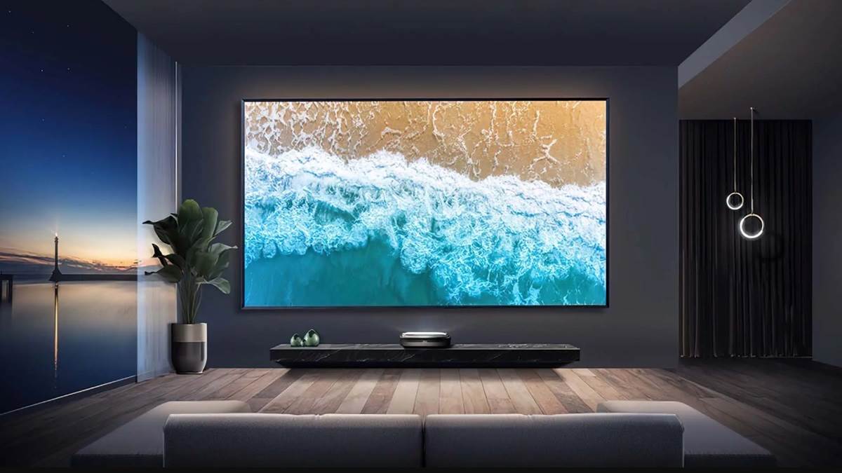 Television की दुनिया के “रजनीकांत” हैं ये Smart TV, पिक्चर-ऑडियो से चमक-धमक उठता है पूरा लिविंग रूम