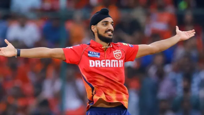 Arshdeep Singh को PBKS ने RTM कार्ड के जरिए 18 करोड़ रुपये में खरीदा
