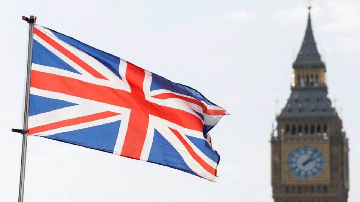 https://www.jagranimages.com/images/newimg/24122022/24_12_2022-uk_defence_budget_23270252.jpg