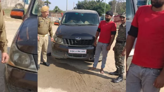 अवैध देशी महुआ शराब व चार पहिया वाहन के गिरफ्तार तस्कर व अन्य