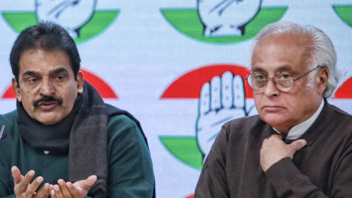 कांग्रेस नेता केसी वेणुगोपाल और जयराम रमेश। ( फोटो- पीटीआई)