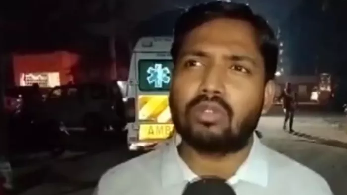 खान सर ने भूख हड़ताल पर दिया रिएक्शन