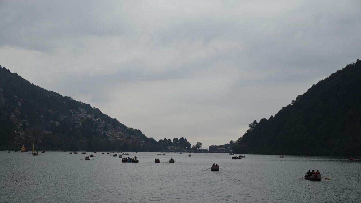 severe cold in nainital snowfall expected in high peaks temperature drops to six degrees