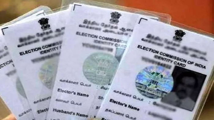 घुसपैठियों के वोटर कार्ड बनाने वाले गिरोह का भंडाफोड़ किया गया। (प्रतीकात्मक तस्वीर)