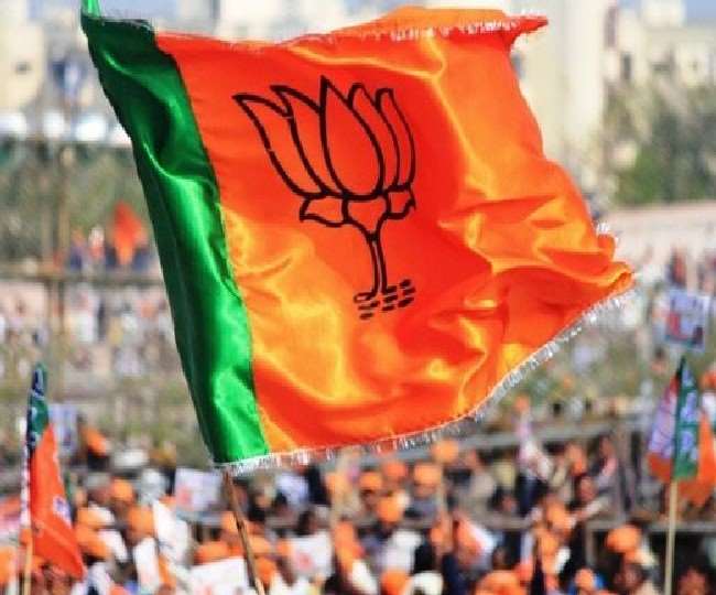UP Vidhan Sabha Chunav 2022: बीजेपी मंगलवार को आठ और उम्मीदवार और घोषित कर दिए हैं।
