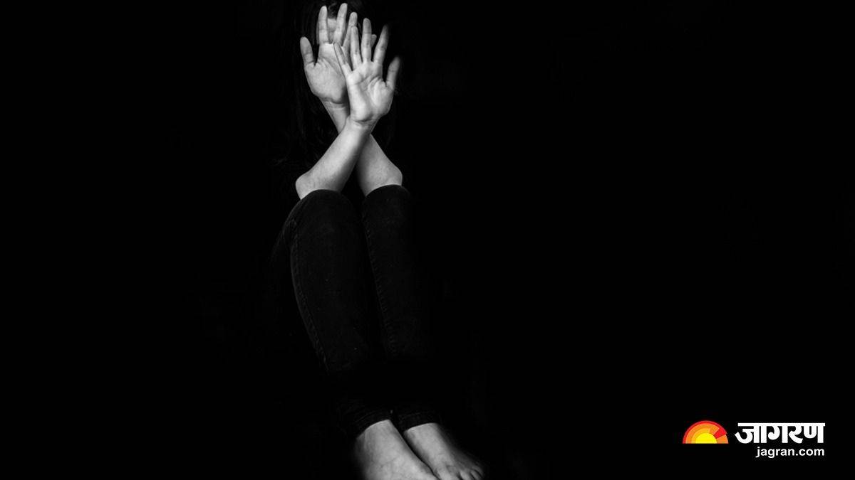 gang misdeed in link express train ac coach candausi tte service ended