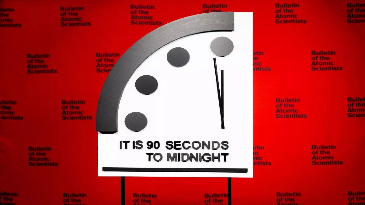 Doomsday Clock: तबाही से केवल 90 सेकंड दूर है दुनिया, कयामत की घड़ी में 10 सेकंड हुए कम