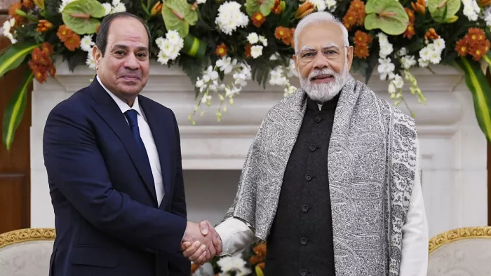 भारत और मिस्त्र ने संबंधों को रणनीतिक साझेदारी में किया तब्दील, PM मोदी को काहिरा दौरे का मिला आमंत्रण