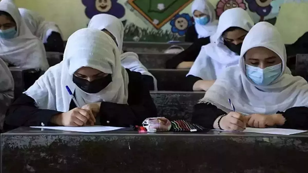 संयुक्त राष्ट्र बोला- लड़कियों की शिक्षा से प्रतिबंध हटाए तालिबान
