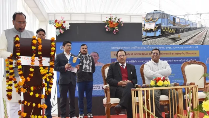 न्यू खुर्जा से न्यू रेवाड़ी के बीच चलने वाली मालगाड़ी। सौ. रेलवे