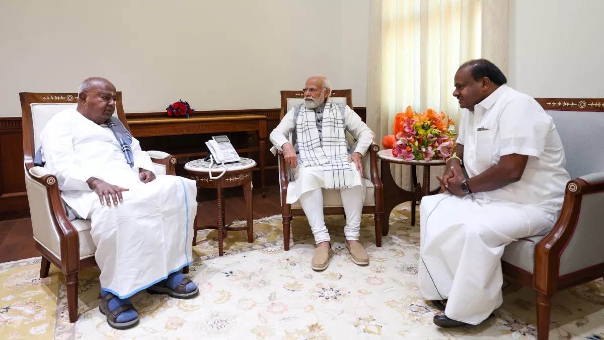 hd kumaraswamy may contest lok sabha elections 2024 if pm modi and amit shah want him to says ex pm h d deve gowda