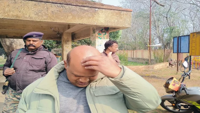 मैथन में आंदोलनकारियों पर लाठी चार्ज, मासस कार्यकर्ता सहित कई घायल।