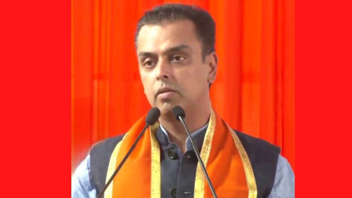 https://www.jagranimages.com/images/newimg/25012024/25_01_2024-milind_deora_23638057.jpg