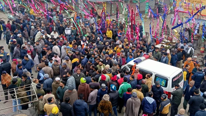 रामभक्तों के खिलाफ आपत्तिजनक वीडियो अपलोड करने वाली महिला अरेस्ट