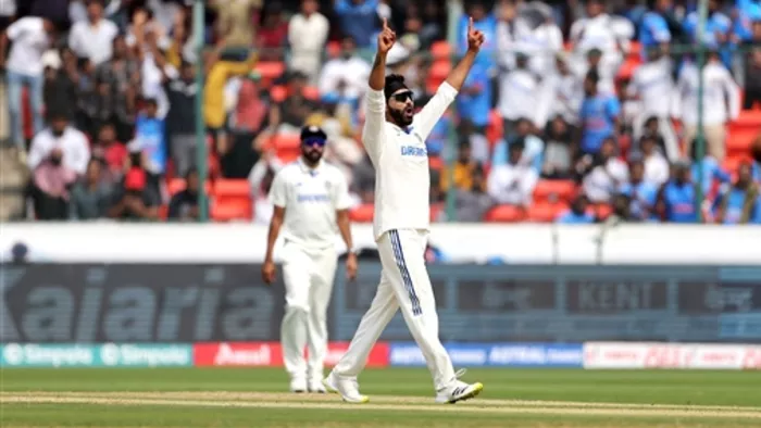 Ravindra Jadeja ने 2 विकेट लेते ही हासिल किया बड़ा मुकाम