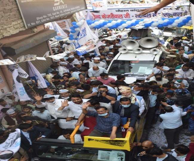 ncr delhi mcd bypolls 2021 delhi cm arvind kejriwal road show in jafrabad for aap candidate