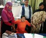 खूंटी में महिला थाना प्रभारी घूस लेते पकड़ी गई।