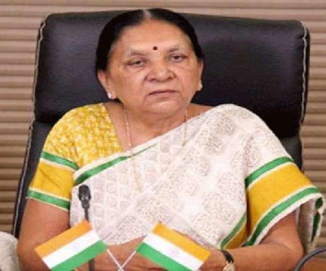 राज्यपाल ने विश्वविद्यालयों में लगाए गए महंगे संसाधनों की उपयोगिता को भी जनसामान्य से जोड़ने को कहा।