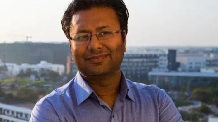 कोटा( राजस्थान) के रहने वाले रोहित गर्ग उद्यमिता में आने से पहले नौकरी में थे।