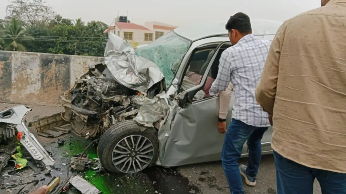 Odisha Road Accident: बालेश्वर में दो वाहनों में आमने-सामने की भिड़त, कार के उड़े परखच्चे; दो की दर्दनाक मौत