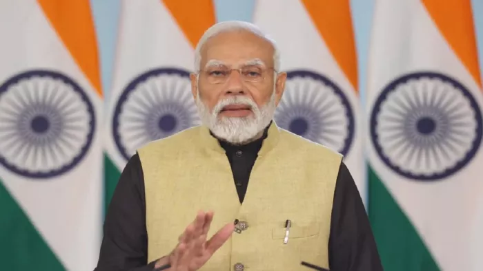पीएम मोदी ने विश्व गायत्री परिवार द्वारा आयोजित अश्वमेध यज्ञ में की शिरकत (फोटो एएनआई)