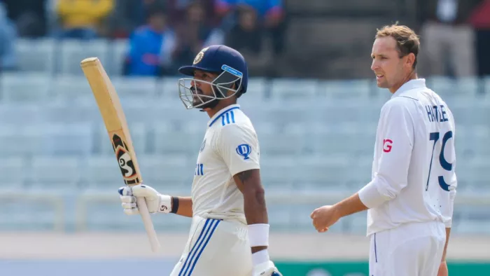 IND vs ENG: टीम इंडिया ने बनाया छक्कों का वर्ल्ड रिकॉर्ड।