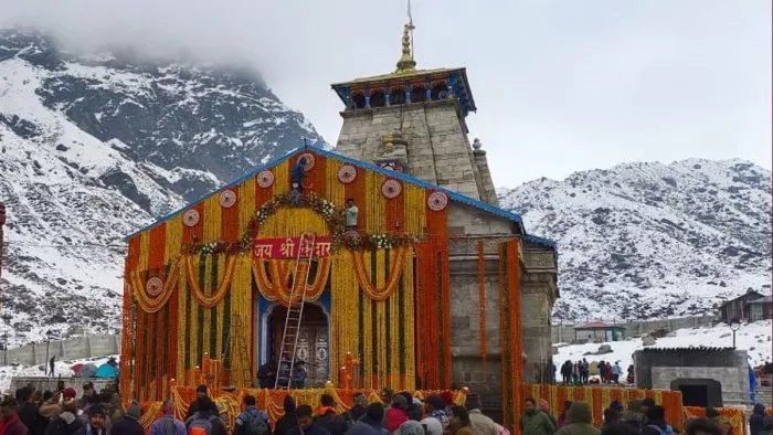 चारधाम यात्रा के लिए आधार कार्ड से जुड़ेगा पंजीकरण।