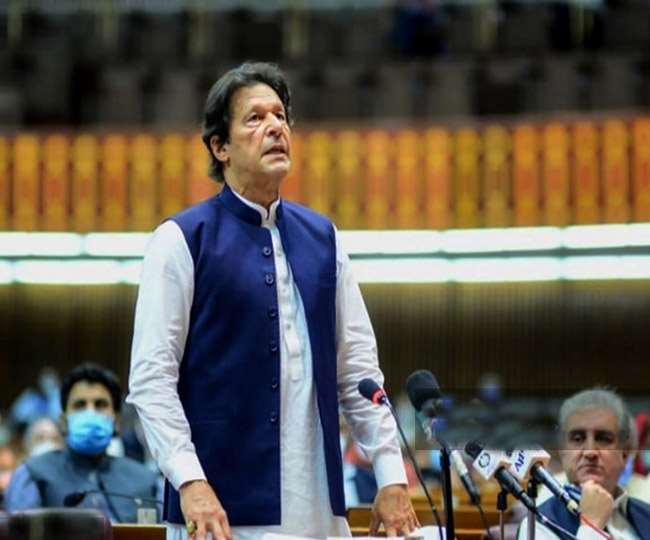 पाकिस्तान की नेशनल असेंबली में होगी अविश्वास प्रस्ताव पर चर्चा (एएफपी फोटो)