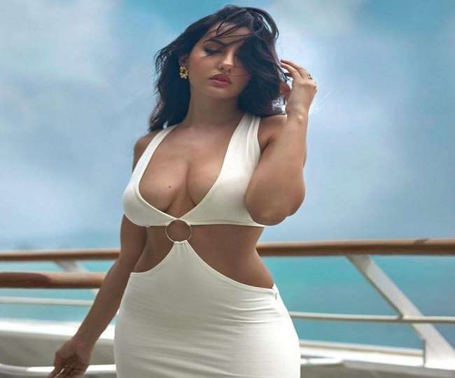 Nora Fatehi Bold Photos: नोरा फतेही का बोल्ड अंदाज फैंस को काफी पसंद आता हैl