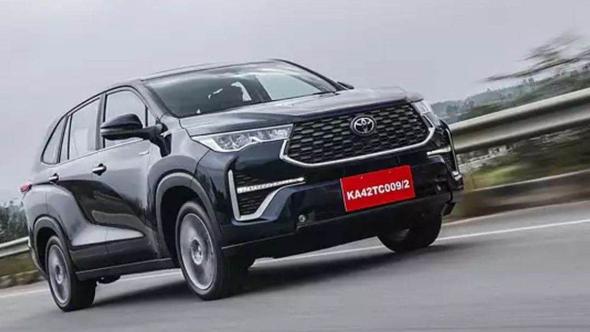 hybrid car list toyota camry toyota innova hycross honda city e hev maruti suzuki grand vitara