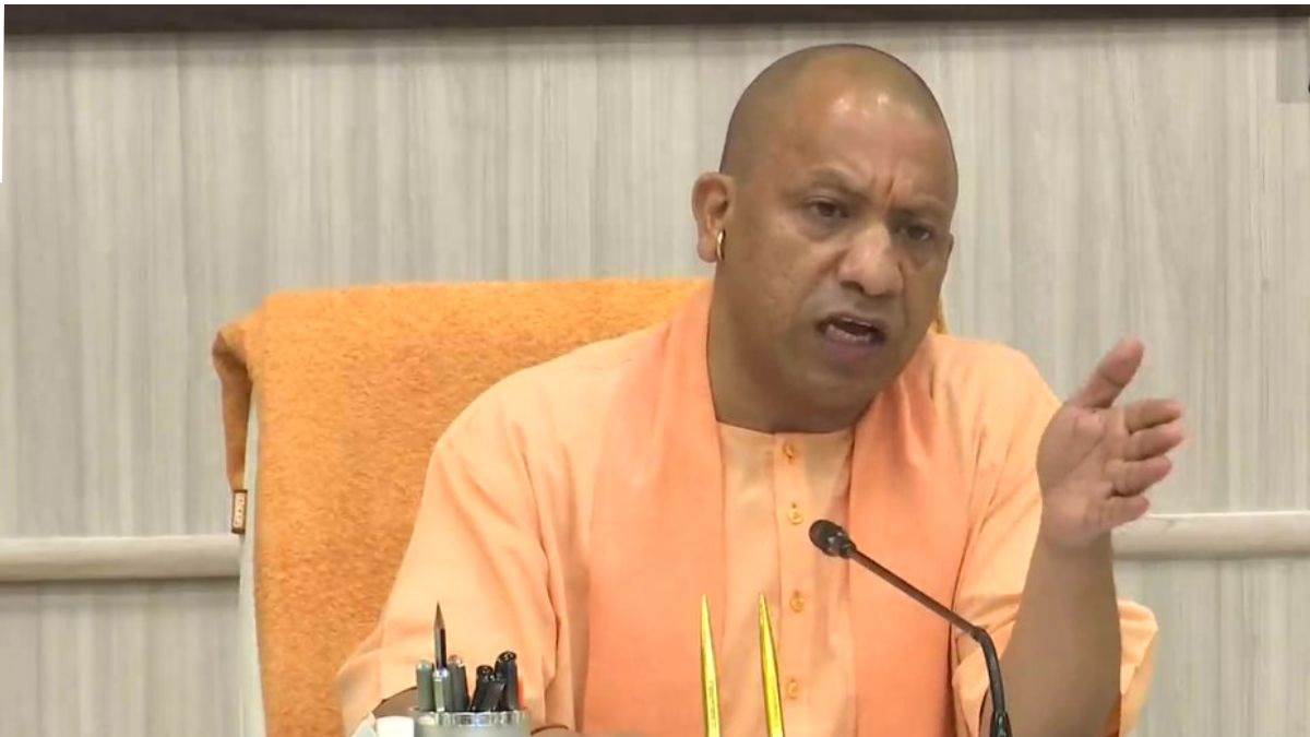 https://www.jagranimages.com/images/newimg/25032025/25_03_2025-cm_yogi_23905755.jpg