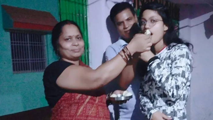 नालंदा की 12th की टॉपर बनी अंजली सिंह (जागरण)
