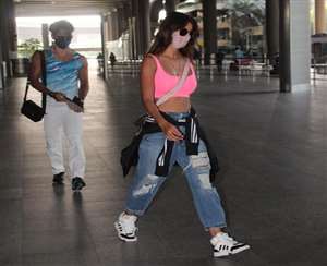 मालदीव मिनिस्ट्री ऑफ टूरिज्म ने एक ट्वीट कर भारतीयों की यात्रा पर प्रतिबंध लगाने की बात कही हैl