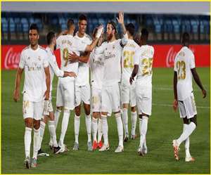 La Liga में रीयल मैड्रिड खिताब की दौड़ में पिछड़ा।