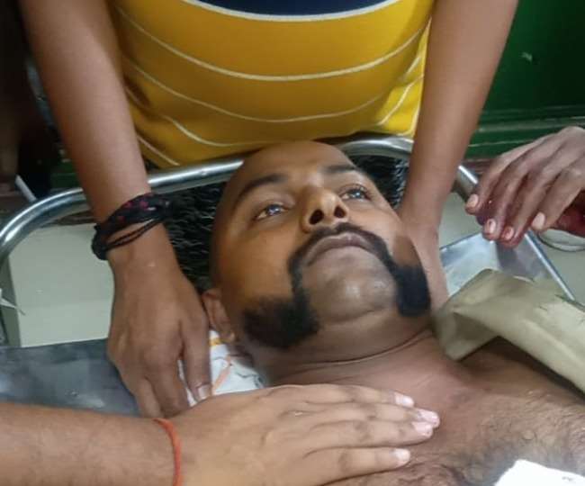 हमलावारों की शिनाख्त व गिरफ्तारी के लिए टीमें रवाना कर दी गई हैं।