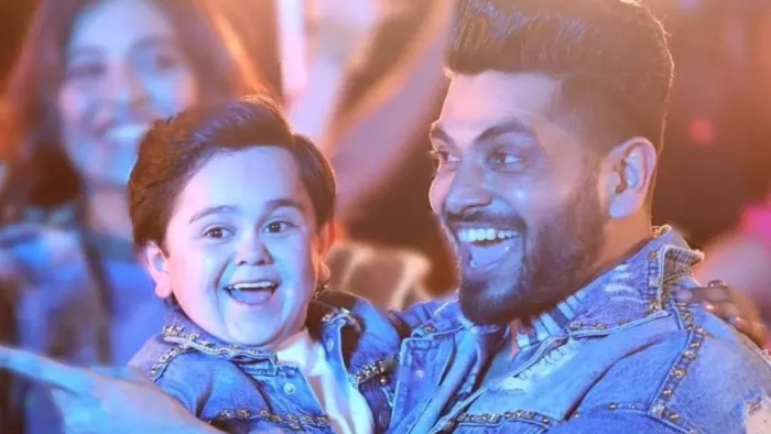 Bigg Boss 16 Contestants Shiv Thakare- Abdu Rozik Viral Video, Instagram