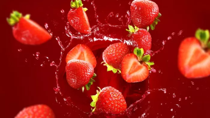 Strawberry Face Pack: स्ट्रॉबेरी फेस पैक से पाएं निखरी त्वचा