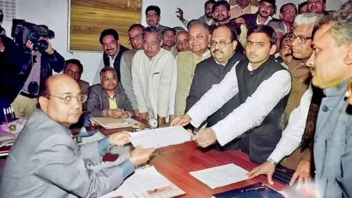अखिलेश यादव ने सोशल मीडिया एक्स पर यह फोटो शेयर की है।