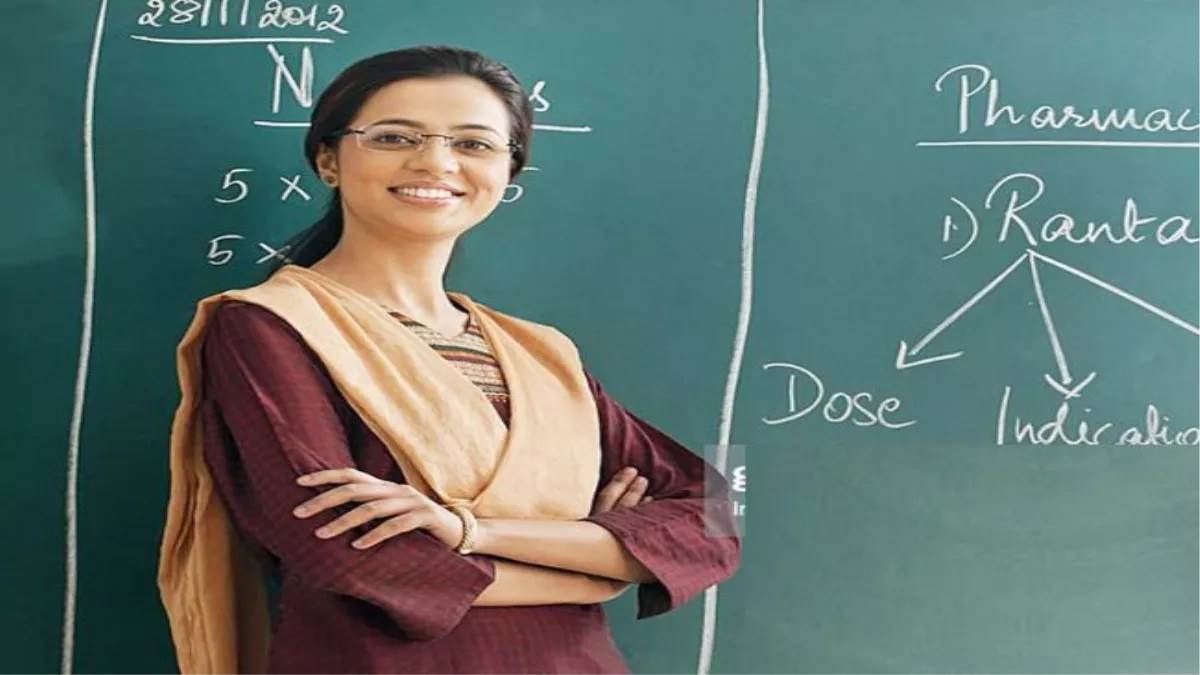 assistant teachers recruitment exam only will be in in hindi exam of other papers postponed